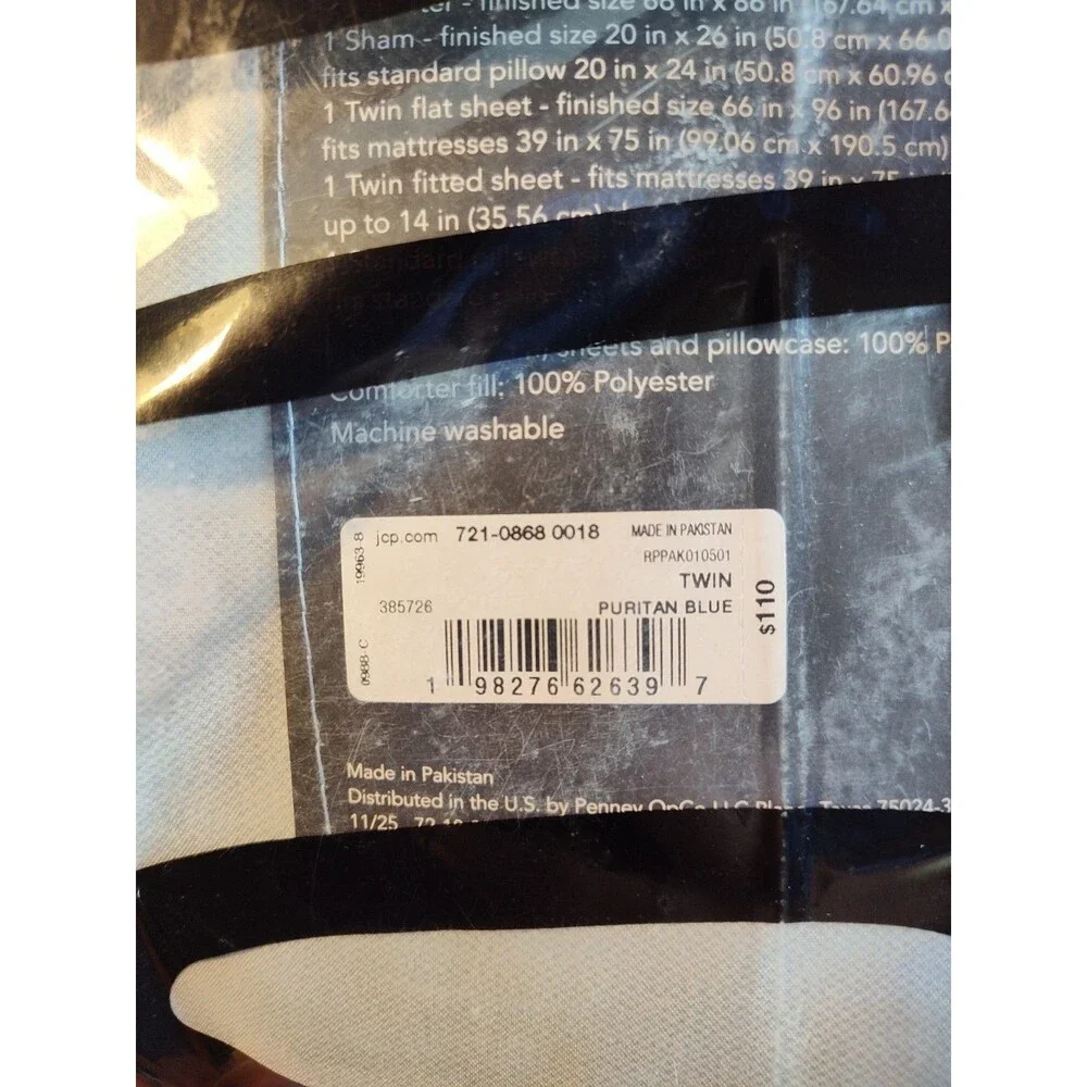 Reversible NEW Bedding Set with Sheets and Comforter - Twin XL - Mercer Stripes